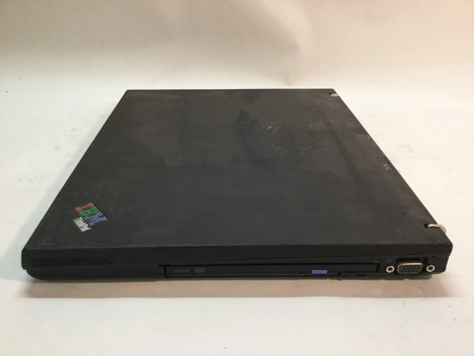 IBM Thinkpad T41 14" Laptop Intel Pentium M -BOOTS/BROKEN HINGE *READ*- MZ - Image 4 of 4