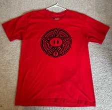 Fangamer Mother 3 Pork Army T-Shirt Men's Large Red Earthbound