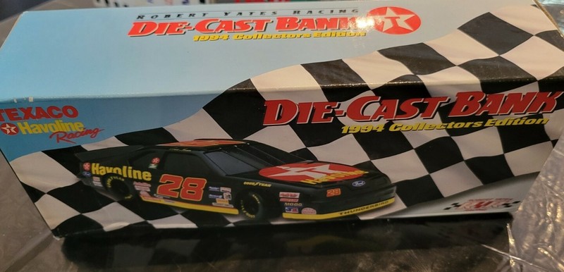 VINTAGE  TEXACO HAVOLINE RACING - DIE-CAST BANK - 1994 COLLECTORS EDITION  -...