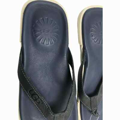 UGG Men display picture 2