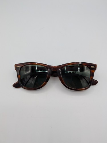 Vintage Bausch & Lomb Wayfarer Sunglass 5022 Color Tortoise Size 50