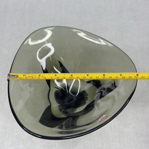 Viking Glass Three Foot Charcoal Gray Glass Footed Bowl 8” - Bild 10 von 11