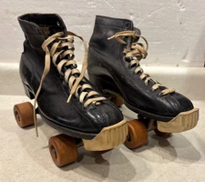 Vtg Chicago Roller Skate  HYDE Black Leather Skates Men's  87SP Wood Wheel