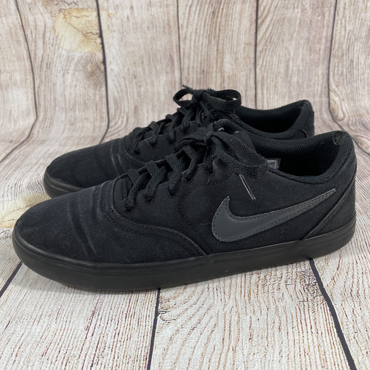 nike check shoes black