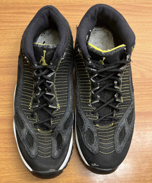 Nike Air Jordan 11 XI Retro Low IE Zest Black Size 12 Sneakers