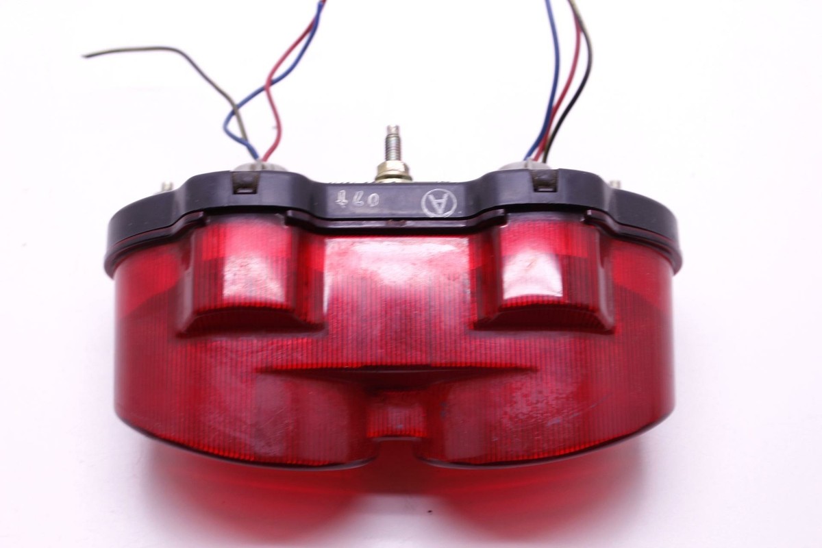 01 KAWASAKI NINJA ZX6 ZX600E REAR TAILLIGHT BACK BRAKE LIGHT 01 KAWASAKI NINJA ZX6 ZX600E REAR TAILLIGHT BACK BRAKE LIGHT
