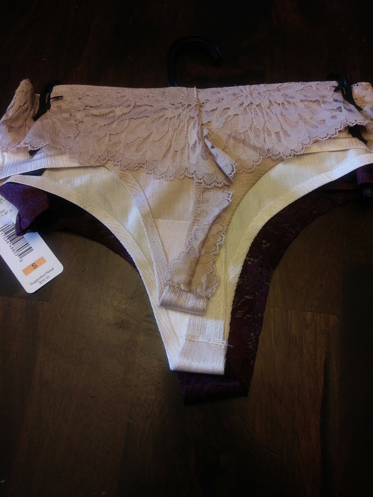 Rene Rofe Lingerie 3 Pack Thongs Lace Burgundy Nude Small Women