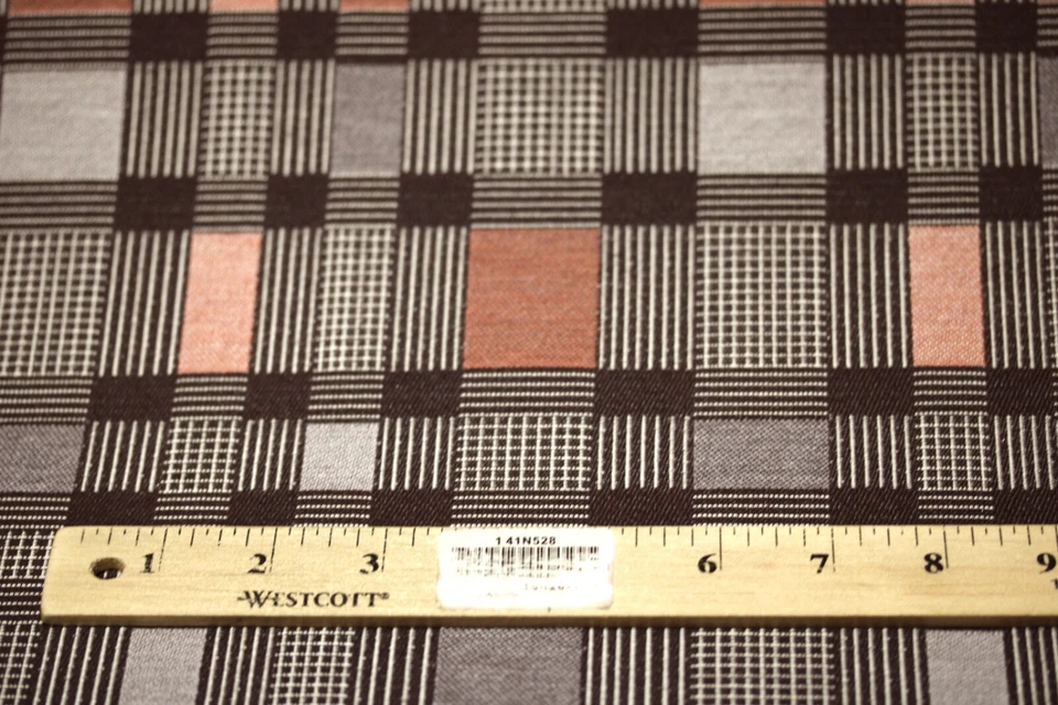 SOMBRILLA TAPICERÍA TELA REPELENTE DE MANCHAS AL AGUA 55" ANCHO RUBIX-33 ARÁNDANO Foto 3 de 4