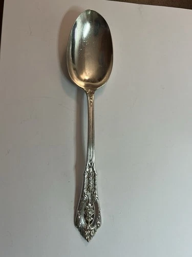 Wallace Sterling Silver Rose Point Serving Spoon 8-1/4” Long 62 Grams