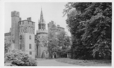 Postcard Wales UK Cardiff Castle RPPC