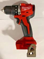 Milwaukee M18 FUEL 18V Lithium-Ion Brushless Cordless 1/2 in Hammer Drill/Driver