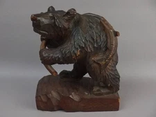 Ainu Wood Carved Bear Carrying Salmon Hokkaido Folk Craft Vintage Sculpture JP