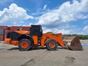 2020 Wheel loader Hitachi ZW370-6 Working Condition Solid Tires Huge Bucket