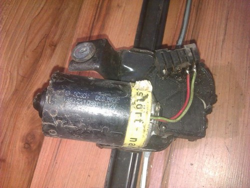 0390241090 vorne Scheibenwischermotor Teilenummer  Audi 100 DE65444-49