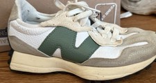 New Balance 327 Women's Size 6