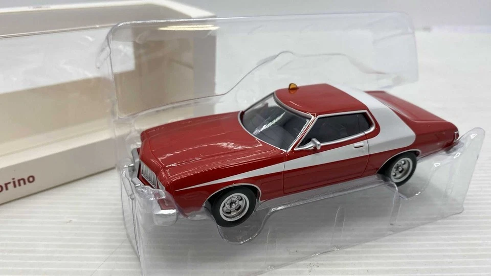 NOREV 270586 - 1/43 FORD GRAN TORINO STARSKY AND HUTCH 1975 Foto 3 de 3