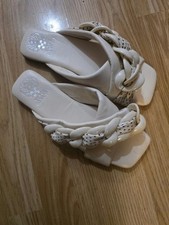 Vince Camuto white sliders