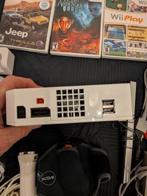 Nintendo Wii RVL-001 Bundle/With Remotes-nunchucks-steering wheels-4 games-...