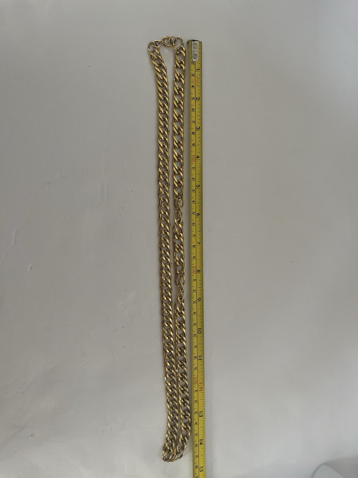 Interlocking Double Link Gold Tone Chain Necklace… - image 4