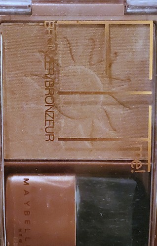 Maybelline Fit Me Bronzer Medium Bronze - Sealed - Picture 2 of 3