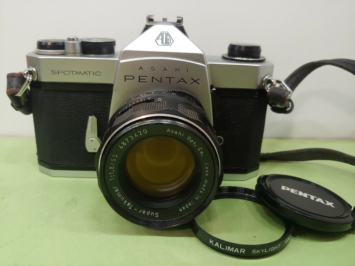 その他 ASAHI PENTAX SPOTMATIC 1.8/55 Asahi Pentax Spotmatic SP camera with Takumar 55mm 1.8 lens