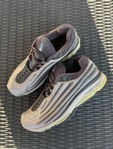 nike shoes price2000