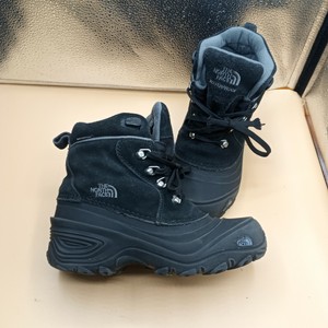 north face youth boots