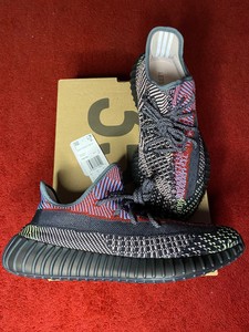 yeezy yecheil size 9
