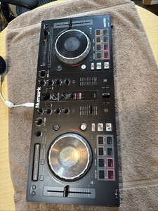Numark Mixtrack Platinum | eBay