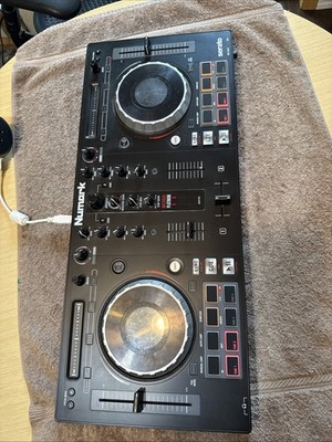 Used NUMARK MIXTRACK PLATINUM FX MIDI Physical Controller