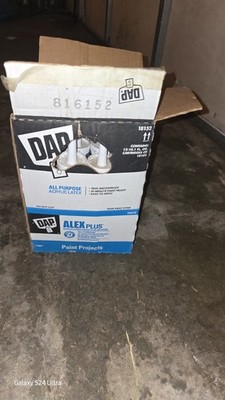 DAP Alex Plus Acrylic Latex Caulk Plus Silicone All Purpose Paint Projects 18152