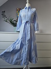 Zara Blusenkleid Midi Stickereien Bindegürtel Hellblau Creme maritim S 34 36