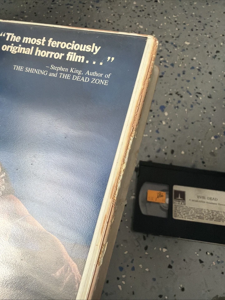 The Evil Dead VHS Thorn EMI Video White Clamshell - Image 4 of 4