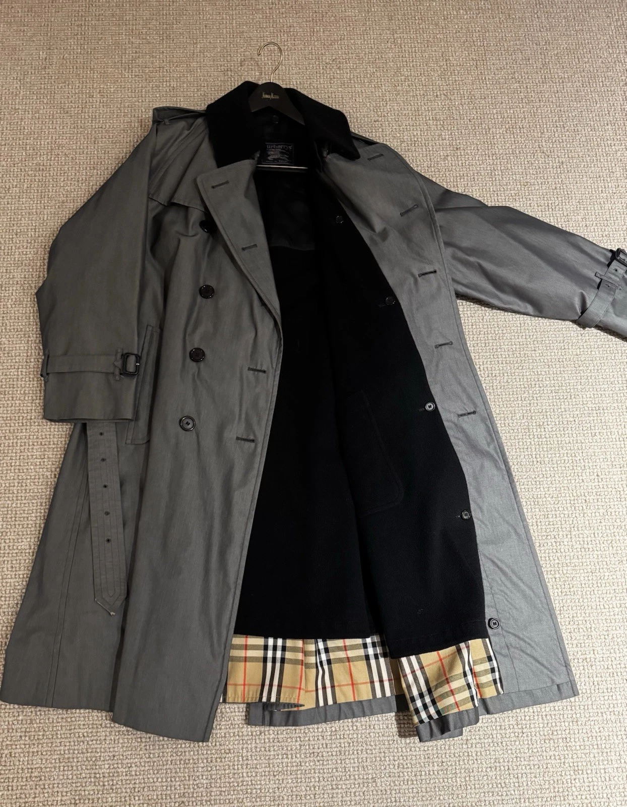 Burberry London Men's Canvas Trench Coat | Made in England | Gray | Size 52 - product detail image 8