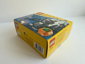 LEGO Halloween Bat 2015 Exclusive Seasonal Set 40090 NISB