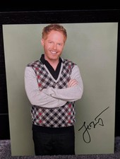 Jesse Tyler Ferguson Signed 8x10 Modern Family Image