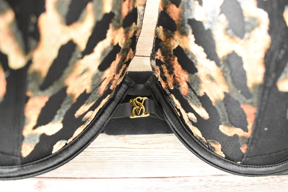 Sutiã Victoria's Secret 38DD *MUITO SEXY* BORDADO DE RENDA *Leopardo Preto* - Imagem 4 de 4