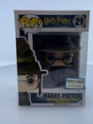 Funko POP! Harry Potter with Sorting Hat #21 Barnes & Noble Exclusive DAMAGED
