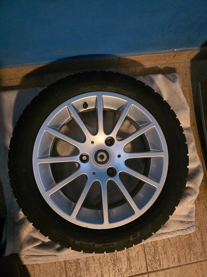 Smart 451 4x15 Zoll Felgen mit 4x Winterräder - Bild 3 von 4