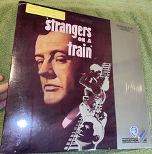 Strangers On A Train 1951 LASERDISC Good - Alfred Hitchcock / Farley Granger