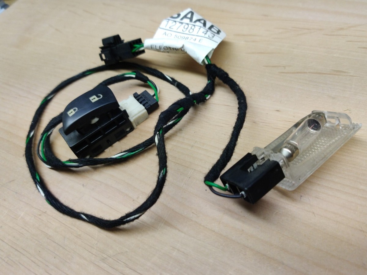 03-07 Saab 9-3 Front Right Passenger Door Lock Switch Button Light