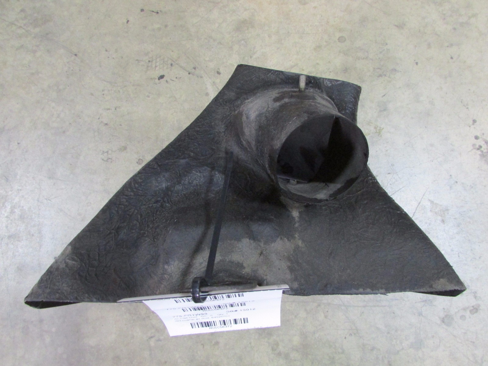 Ferrari 355,RH,Right Quarter Panel Air Duct, Used P/N 64525700