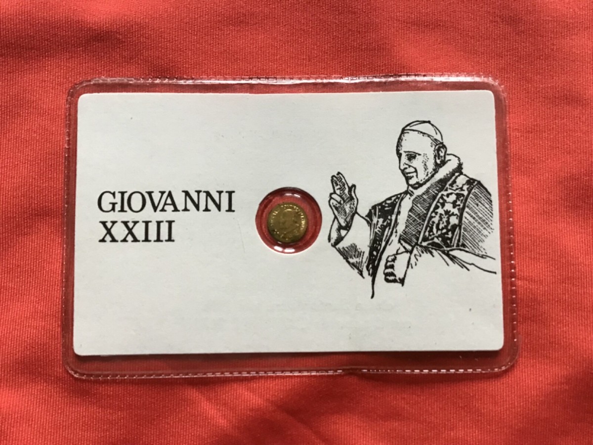 Miniature solid gold COIN 8K plastic holder: Pope Giovanni XXIII