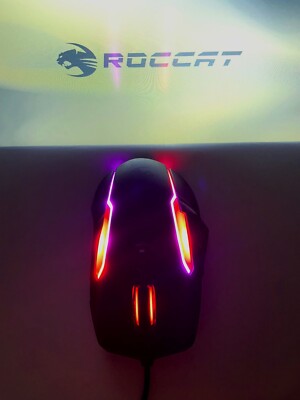 ROCCAT Kone Aimo (ROC-11-820-BK) Kabelgebundene Gaming Maus