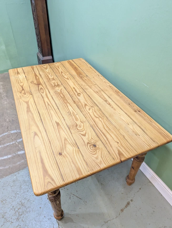 Large Victorian Pine Farmhouse Kitchen Dining Table Chunky Rustic Restored Top - Image 3 of 4