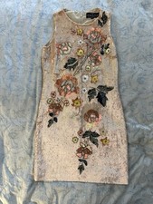 Needle and Thread solid Floral with Peach bea...