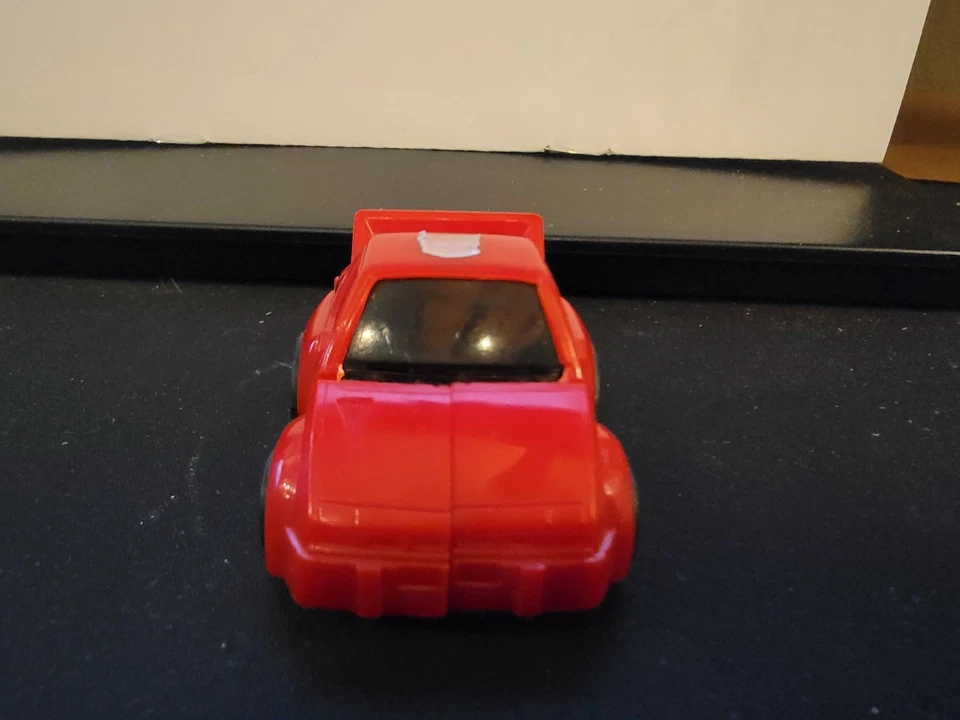TRANSFORMERS G1 CLIFFJUMPER RED PRE-RUB MINIBOT VINTAGE ORIGINAL - Image 4 of 4