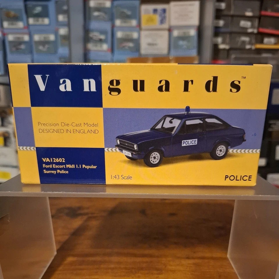 Vanguards VA12602 Ford Escort MKII I.I Popular Surrey Police, 1/43, MIB! - Image 4 of 4