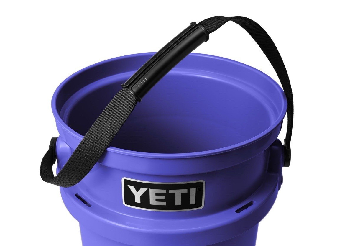 Yeti Loadout 5 Gallon Bucket - ULTRAMARINE VIOLET & Yeti Bucket