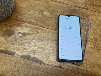 Huawei P30 ELE-L09 - 128GB - Schwarz entsperrt 6GB RAM